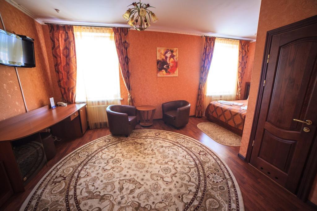 Imperiya Hotel Khmelʼnytsʼkyy Стая снимка